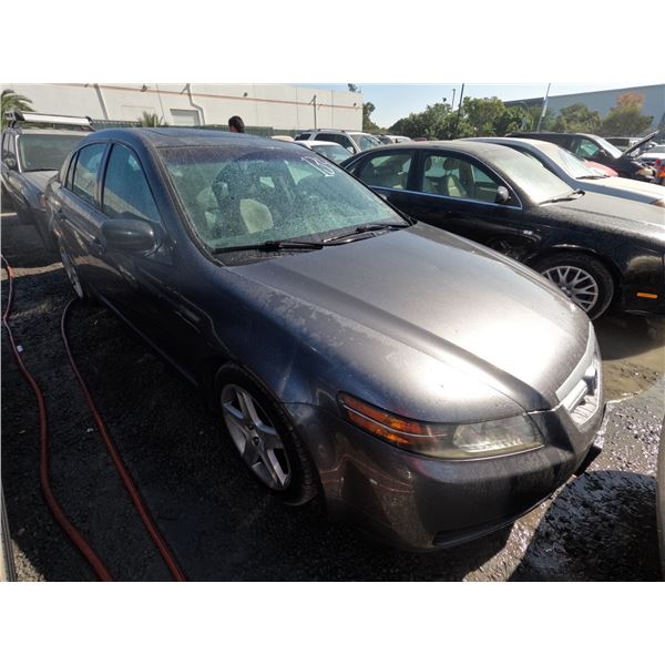 ACURA TL 2004 T-DONATION