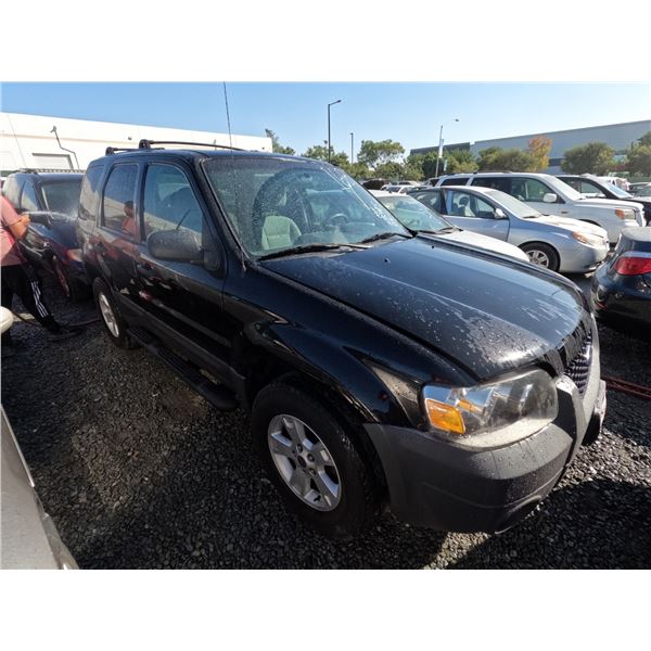 FORD ESCAPE 2005 ADT-DONATION