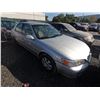 Image 2 : TOYOTA CAMRY 2001 ADT-SALV/DON