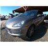 Image 2 : PORSCHE CAYENNE 2012 T-DONATION