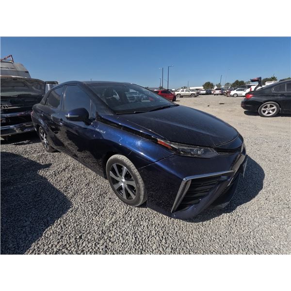 TOYOTA MIRAI 2016 SALV/T