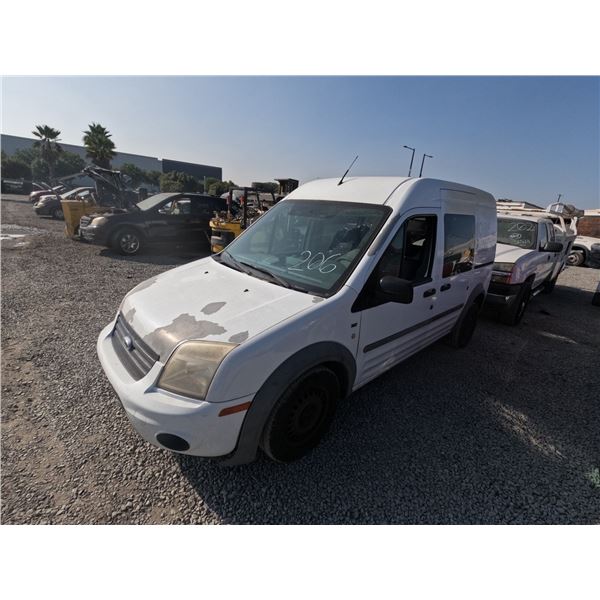 FORD TRANSIT CONNECT 2013 O/S-TITLE