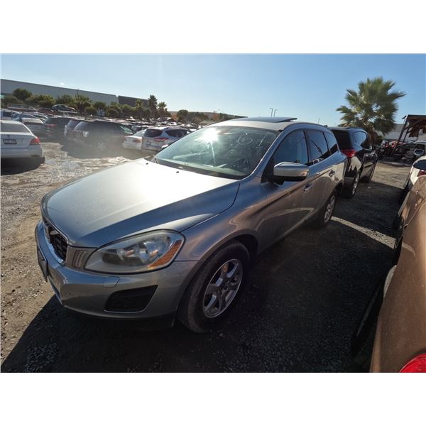 VOLVO XC60 2012 L/S  SALV