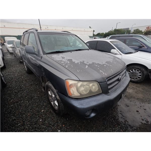 TOYOTA HIGHLANDER 2003 T-DONATION