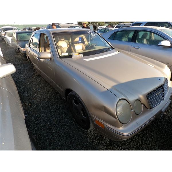 MERCEDES E CLASS 2000 T-DONATION