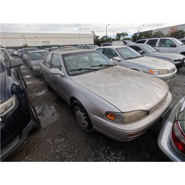 TOYOTA CAMRY 1996 ADT-DONATION