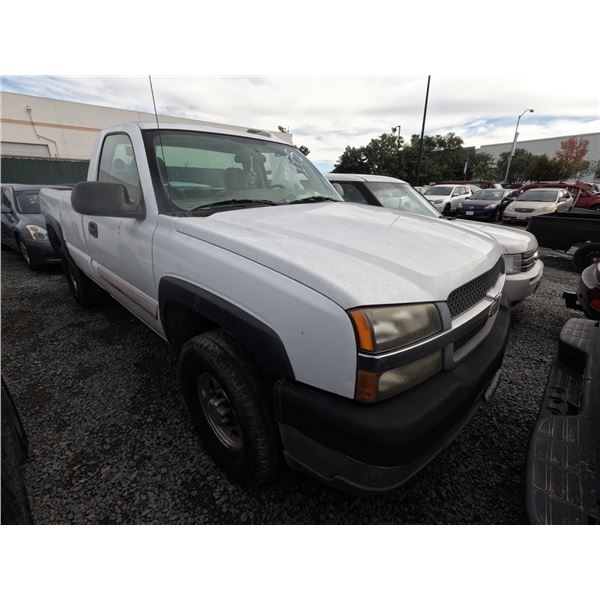 CHEV SILVERADO 2500 2004 T-DONATION