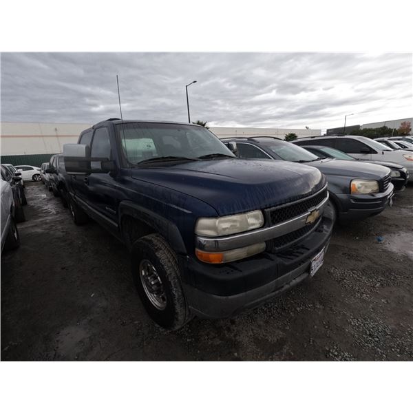 CHEV SILVERADO 2001 T-DONATION