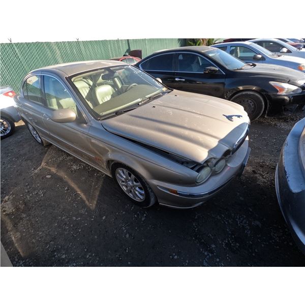 JAGUAR X TYPE 2003 T-DONATION