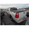 Image 4 : FORD EXPLORER SPORT TRAC 2001 T-DONATION