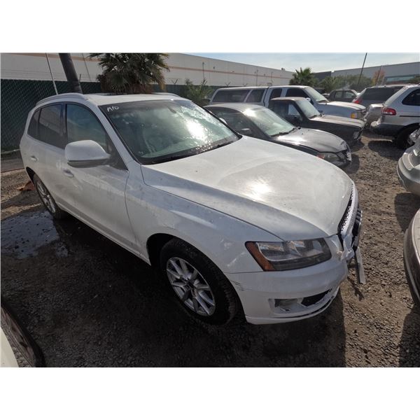 AUDI Q5 2010 L/S