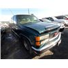 Image 1 : GMC SUBURBAN 1997 T-DONATION