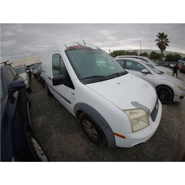 FORD TRANSIT CONNECT 2010 T-DONATION