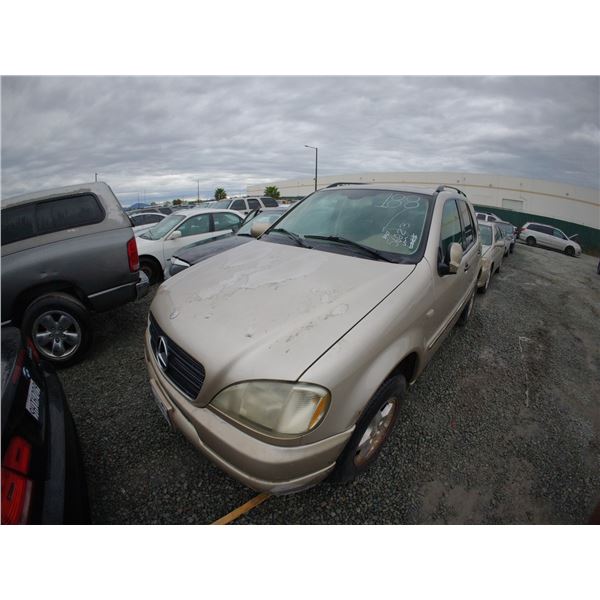 MERCEDES M CLASS 2001 ADT-DONATION