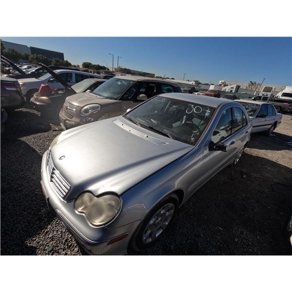 MERCEDES-BENZ C-CLASS 2006 ADT-DONATION