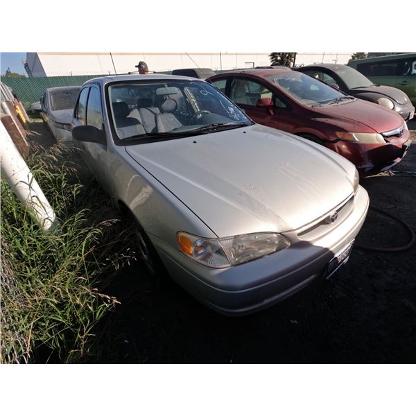 TOYOTA COROLLA 2000 T-DONATION