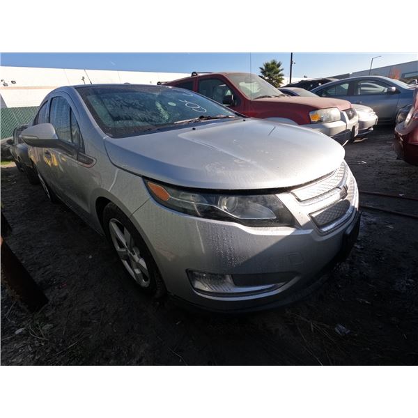 CHEV VOLT 2012 O/S T-DONATION