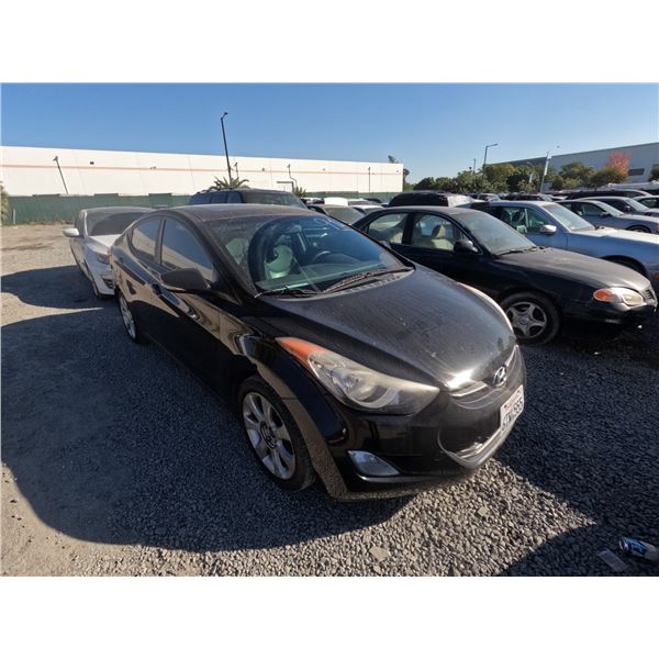 HYUNDAI ELANTRA 2012 T