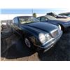 Image 1 : MERCEDES E CLASS 2001 T-DONATION