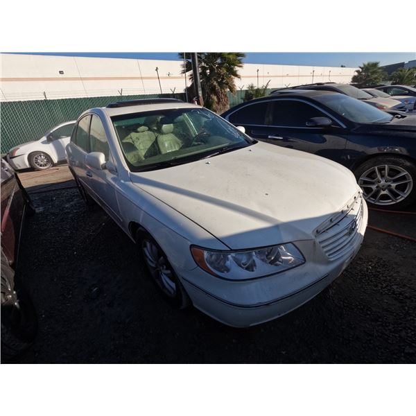 HYUNDAI AZERA 2006 O/S T-DONATION