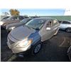 Image 2 : NISSAN VERSA 2012 T