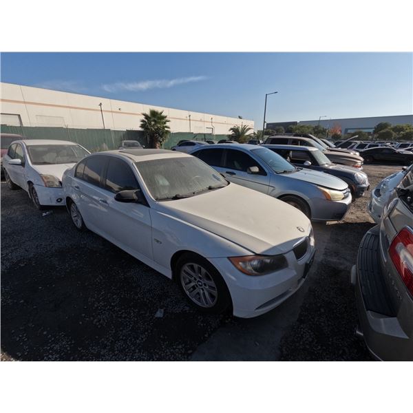 BMW 328I 2007 O/S-T-SALV