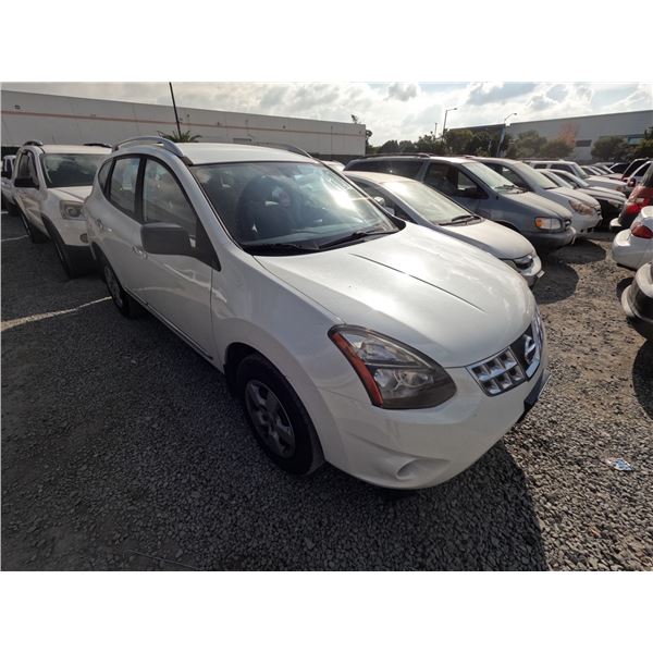 NISSAN ROGUE 2015 T