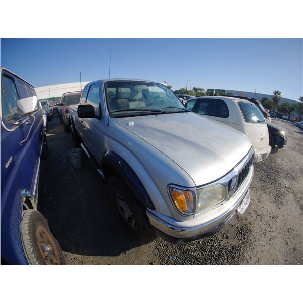 TOYOTA TACOMA 2003 T-DONATION