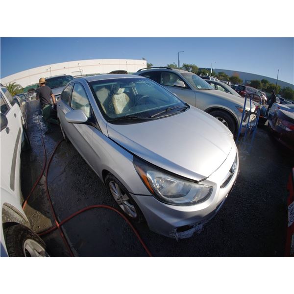 HYUNDAI ACCENT 2012 T-DONATION