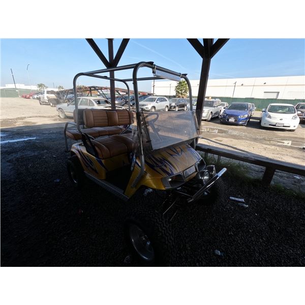 EZGO GOLF CART 1998 ADT-DONATION