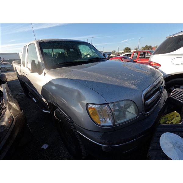 TOYOTA TUNDRA 2002 T-DONATION