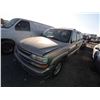 Image 2 : CHEV SUBURBAN 2000 T-DONATION