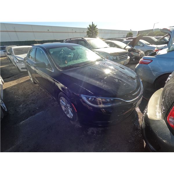 CHRYSLER 200 2015 SALV/T