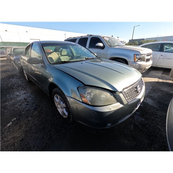 NISSAN ALTIMA 2005 SALV T/DONATION