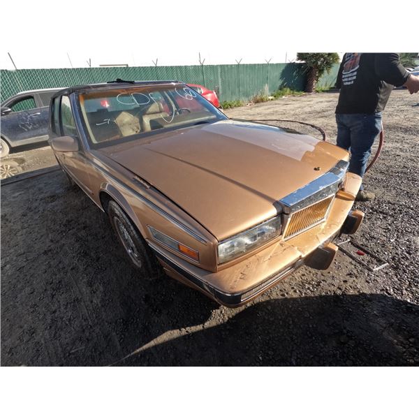 CADILLAC SEVILLE 1989 T-DONATION
