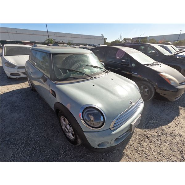 MINI HARDTOP 2013 SALV/T