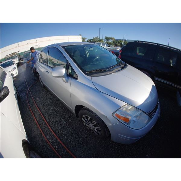 NISSAN VERSA 2010 T-DONATION