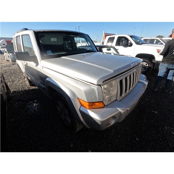 JEEP COMMANDER 2006 O/S-TITLE