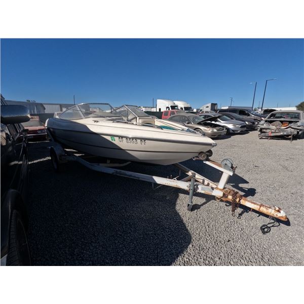 STINGRAY BOAT 1998 T-DONATION