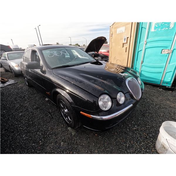 JAGUAR S TYPE 2000 T-DONATION