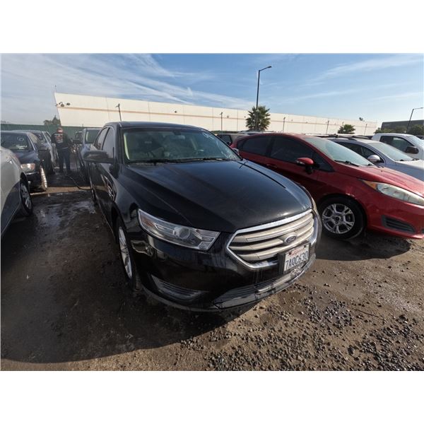 FORD TAURUS 2013 T-DONATION