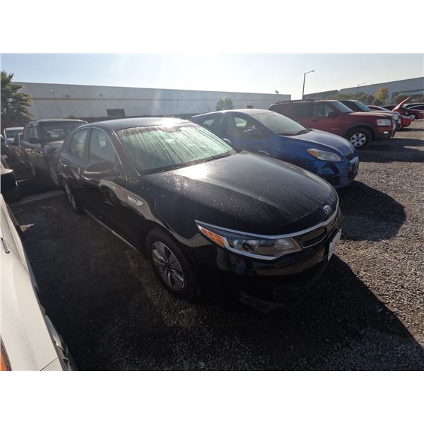 KIA OPTIMA 2017 T-2 DAYS