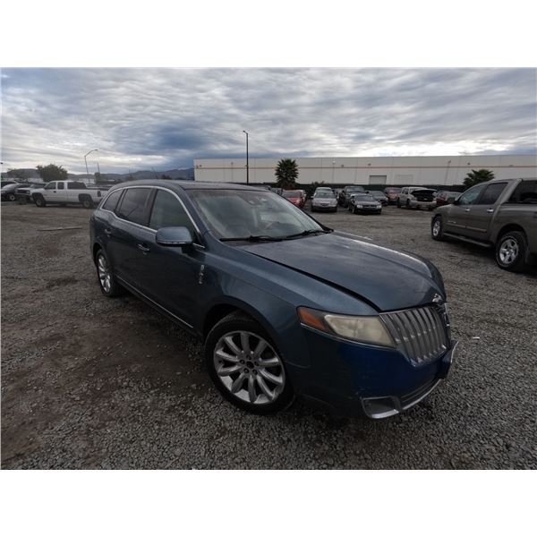 LINCOLN MKT 2010 T