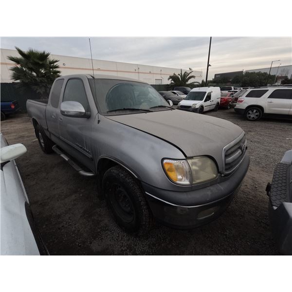 TOYOTA TUNDRA 2002 T