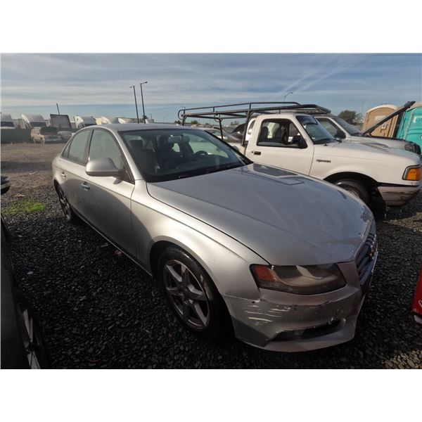 AUDI A4 2009 T-DONATION
