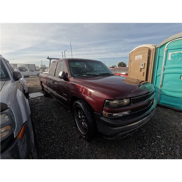 CHEV SILVERADO 2001 L/S  SALV