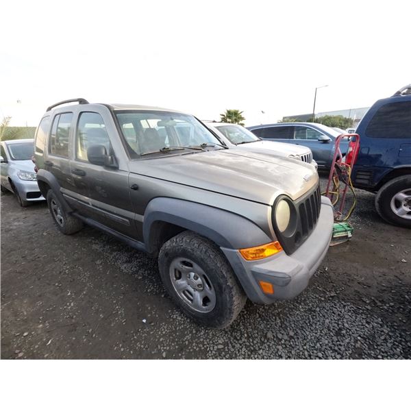 JEEP LIBERTY 2006 O/S-TITLE