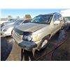 Image 2 : TOYOTA HIGHLANDER 2001 T-DONATION