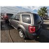 Image 4 : FORD ESCAPE 2009 T-DONATION