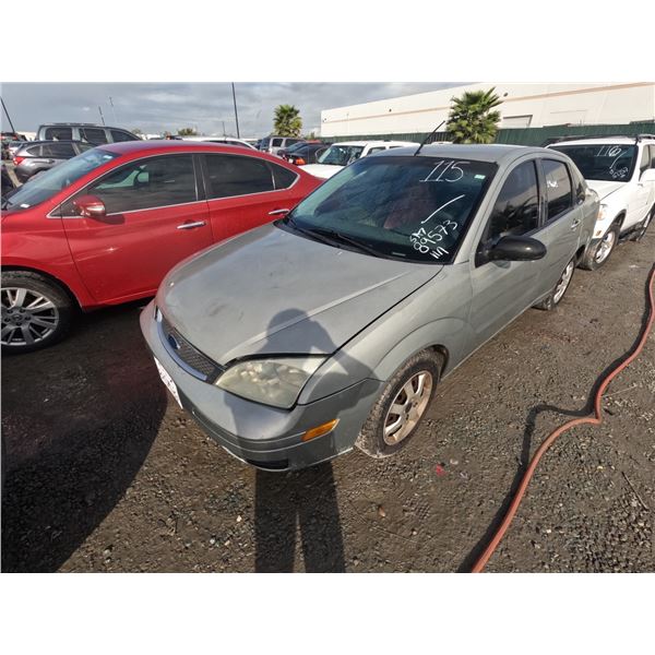 FORD FOCUS 2005 SALV T/DONATION